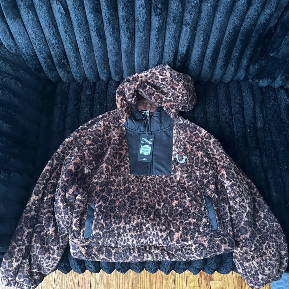 True Religion Women Brown Leopard Fleece Hooded cropped hoodie